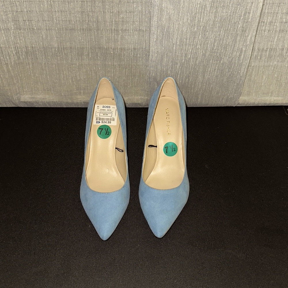 Marc Fisher blue suede heels. Size 7.5